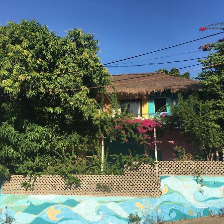 Confetti House Otel Quy Nhon Dış mekan fotoğraf