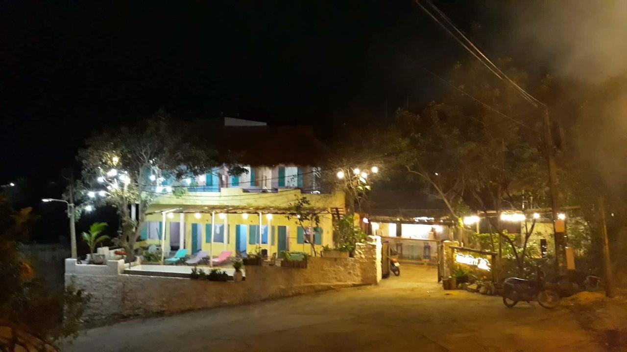 Confetti House Otel Quy Nhon Dış mekan fotoğraf